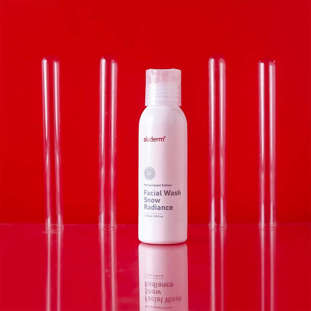 ALADERM Facial Wash Snow Radiance