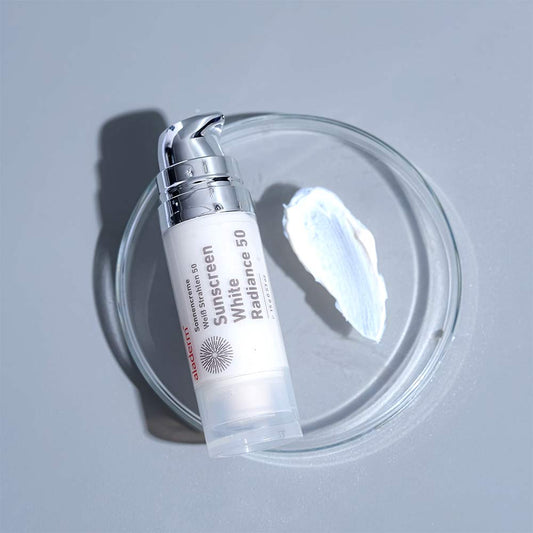 ALADERM Sunscreen White Radiance 50 – Tabir Surya 3 Fungsi